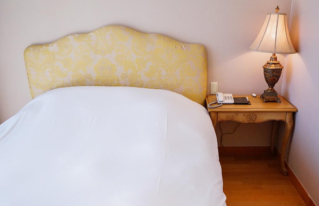 Lake Hills Jeju Resort Seogwipo Ngoại thất bức ảnh