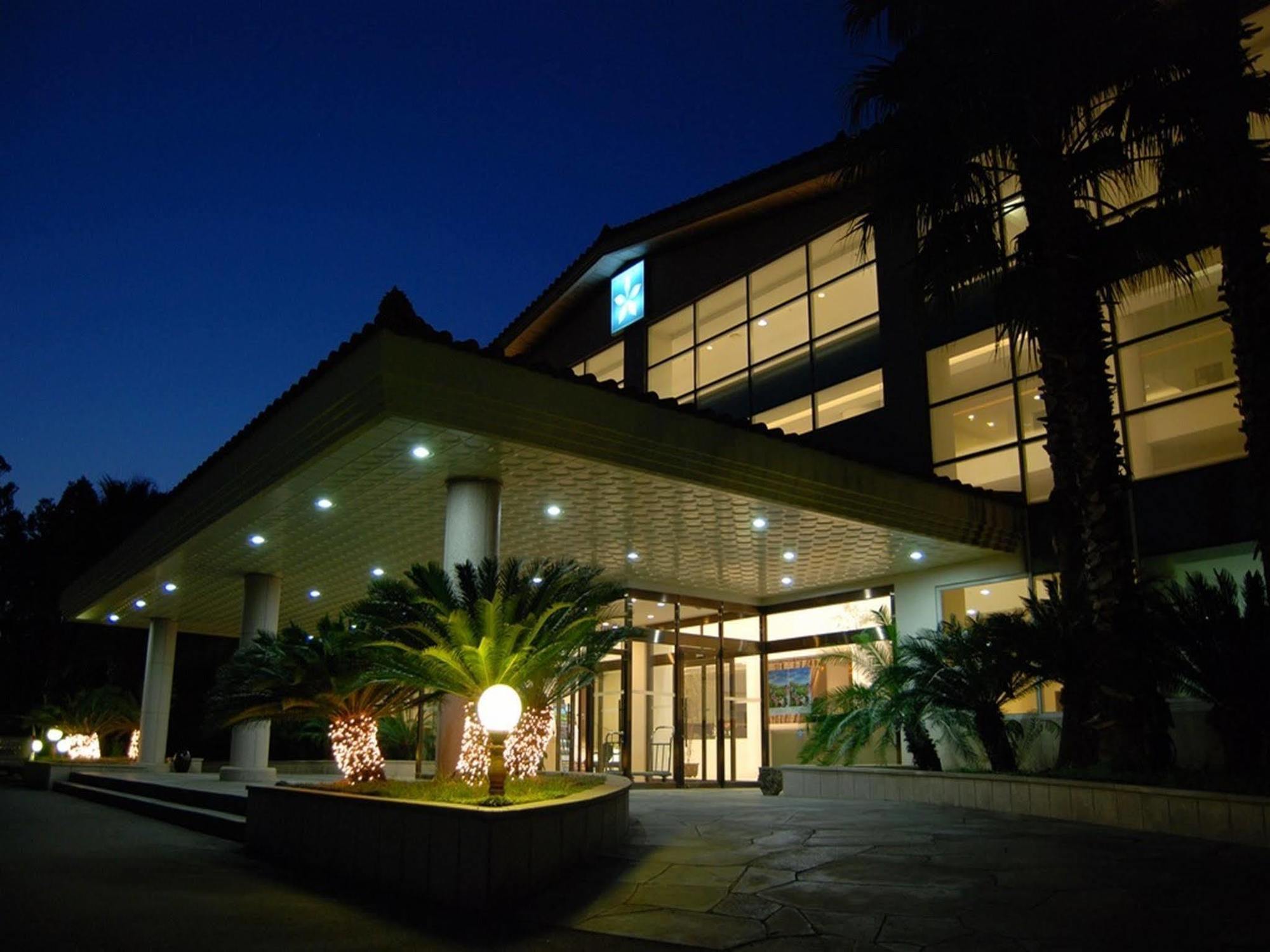 Lake Hills Jeju Resort Seogwipo Ngoại thất bức ảnh