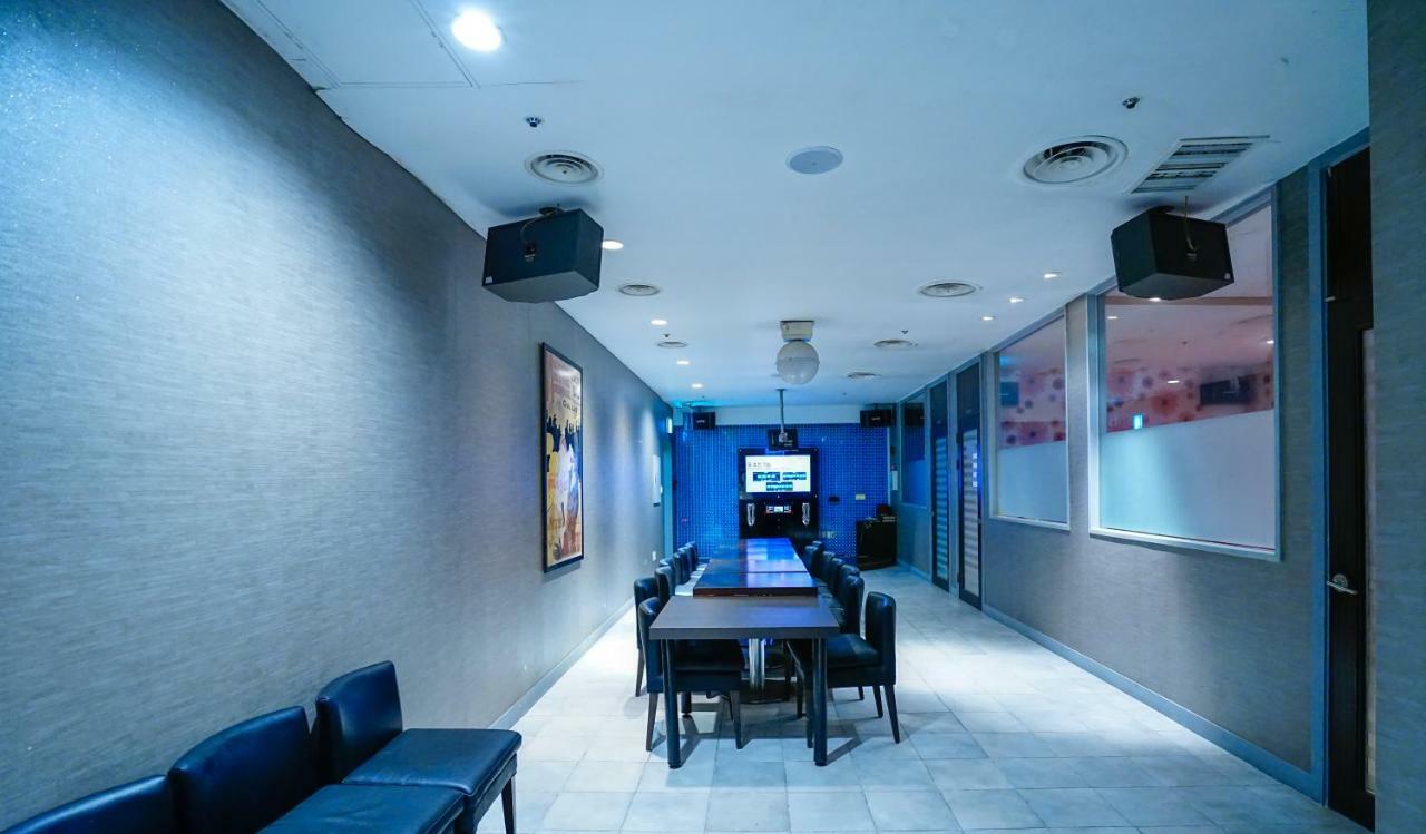 Lake Hills Jeju Resort Seogwipo Ngoại thất bức ảnh